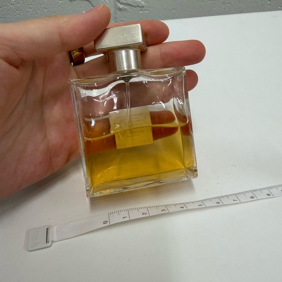 CHANEL Gabrielle Eau de Parfum with Gold Cap （Partial Bottle） - Picture 5 of 6